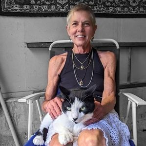 Meet your Posher, Rose